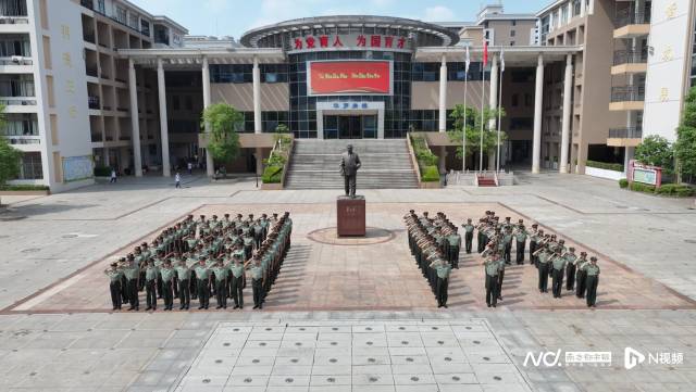 华罗庚中学开设了惠州市首个公办国防教育特色班。