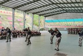 迷彩斑斓，青春闪耀！湛江国防教育夏令营让学生受益良多